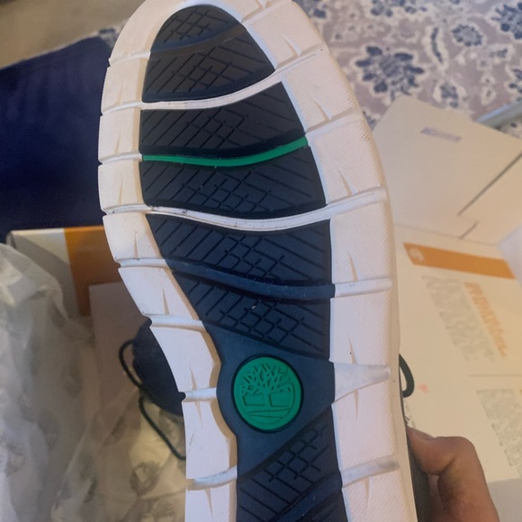 Brand New Timberland Boot Black size9. Beautiful & comfortable for any adventure - Picture 3 of 7